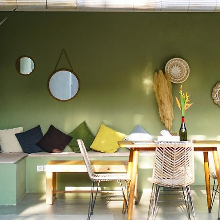 Kiki Village Bathtub And Living Room 坎古 外观 照片