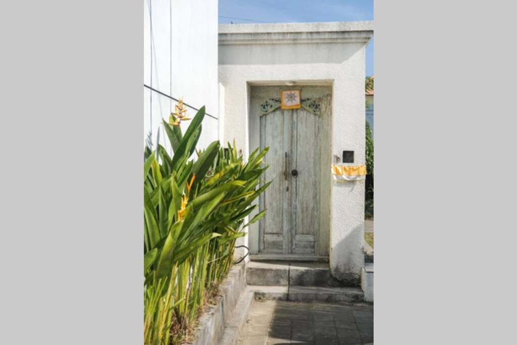 Kiki Village Bathtub And Living Room 坎古 外观 照片